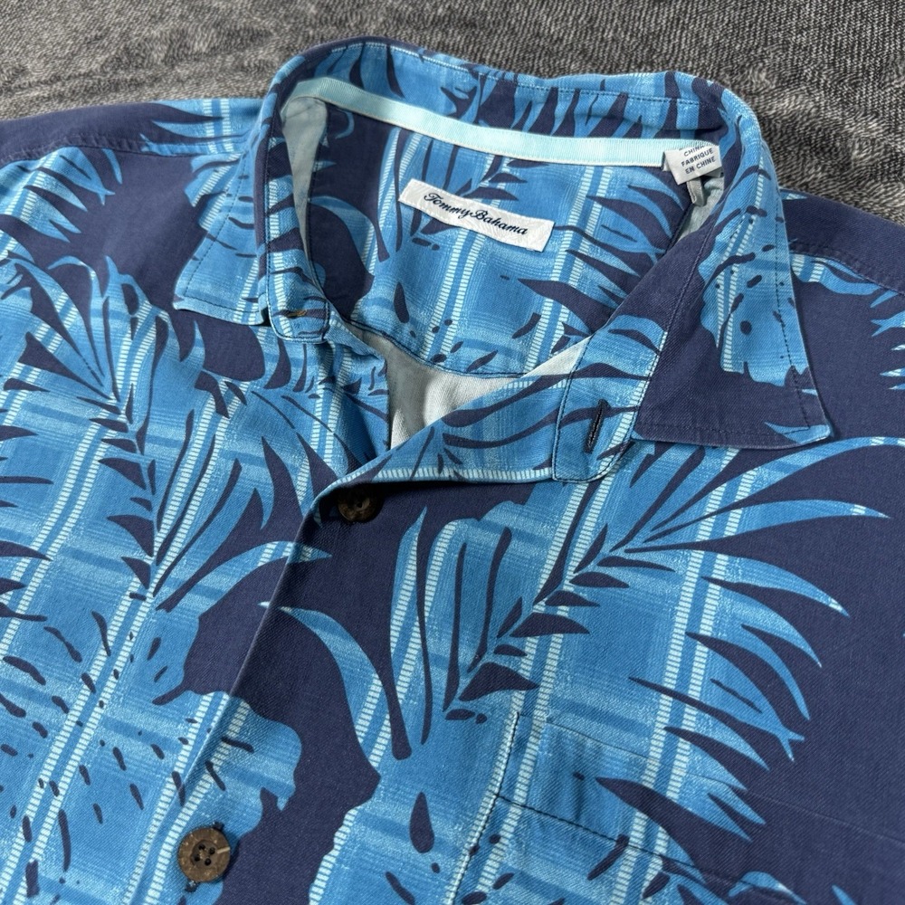 Tommy Bahama Men's XL X-Large Palms Del Plaid Embroidered Silk Camp Shirt Blue